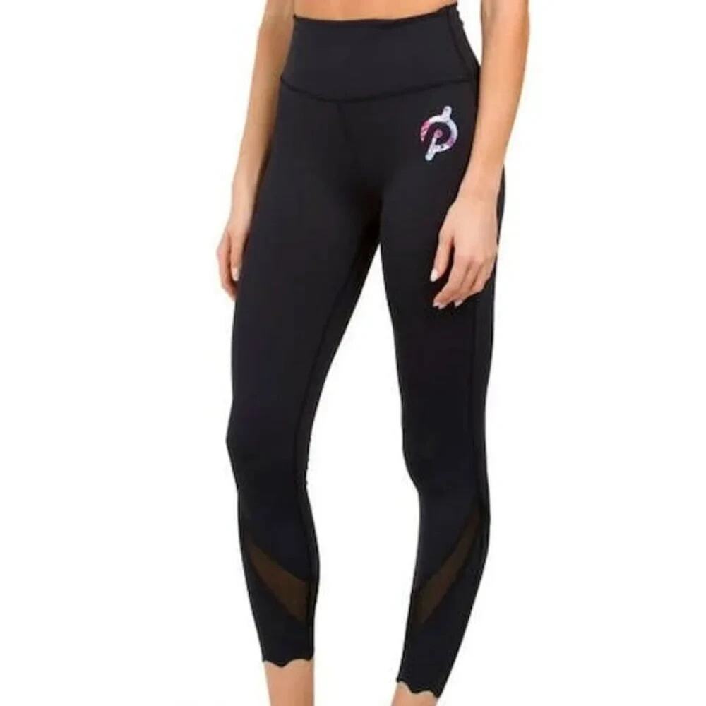 Peloton Move Mission Black High Rise Leggings Scalloped Hem Size M Medium